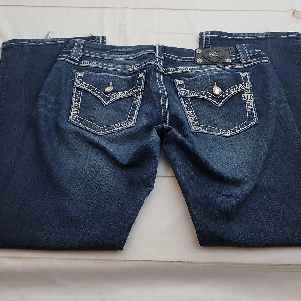 Miss Me Easy Boot Relaxed Fit size 31 Long Jeans Bling - Picture 3 of 10